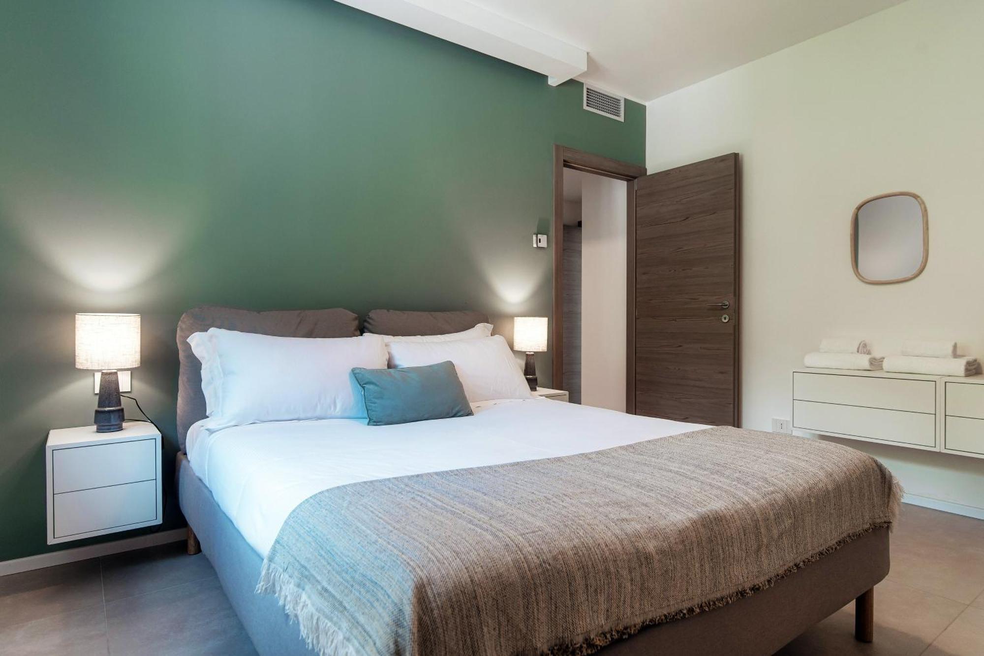 Lario Suite Apartments By Quokka 360 - With Parking Next To Como City Extérieur photo