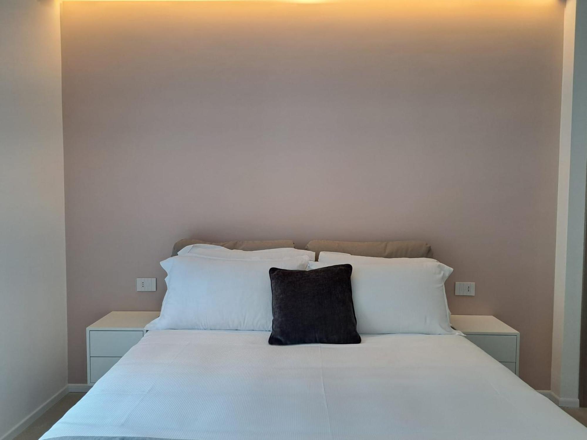 Lario Suite Apartments By Quokka 360 - With Parking Next To Como City Extérieur photo