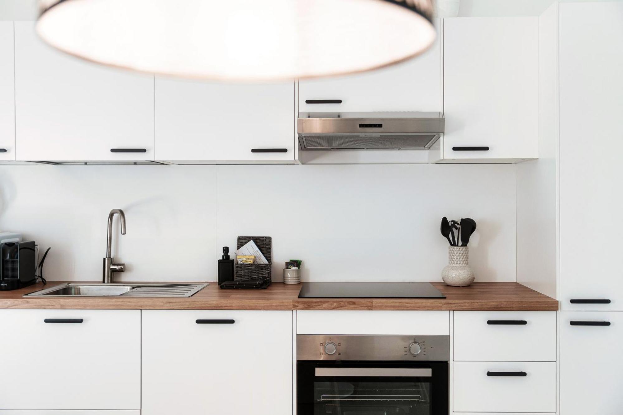 Lario Suite Apartments By Quokka 360 - With Parking Next To Como City Extérieur photo
