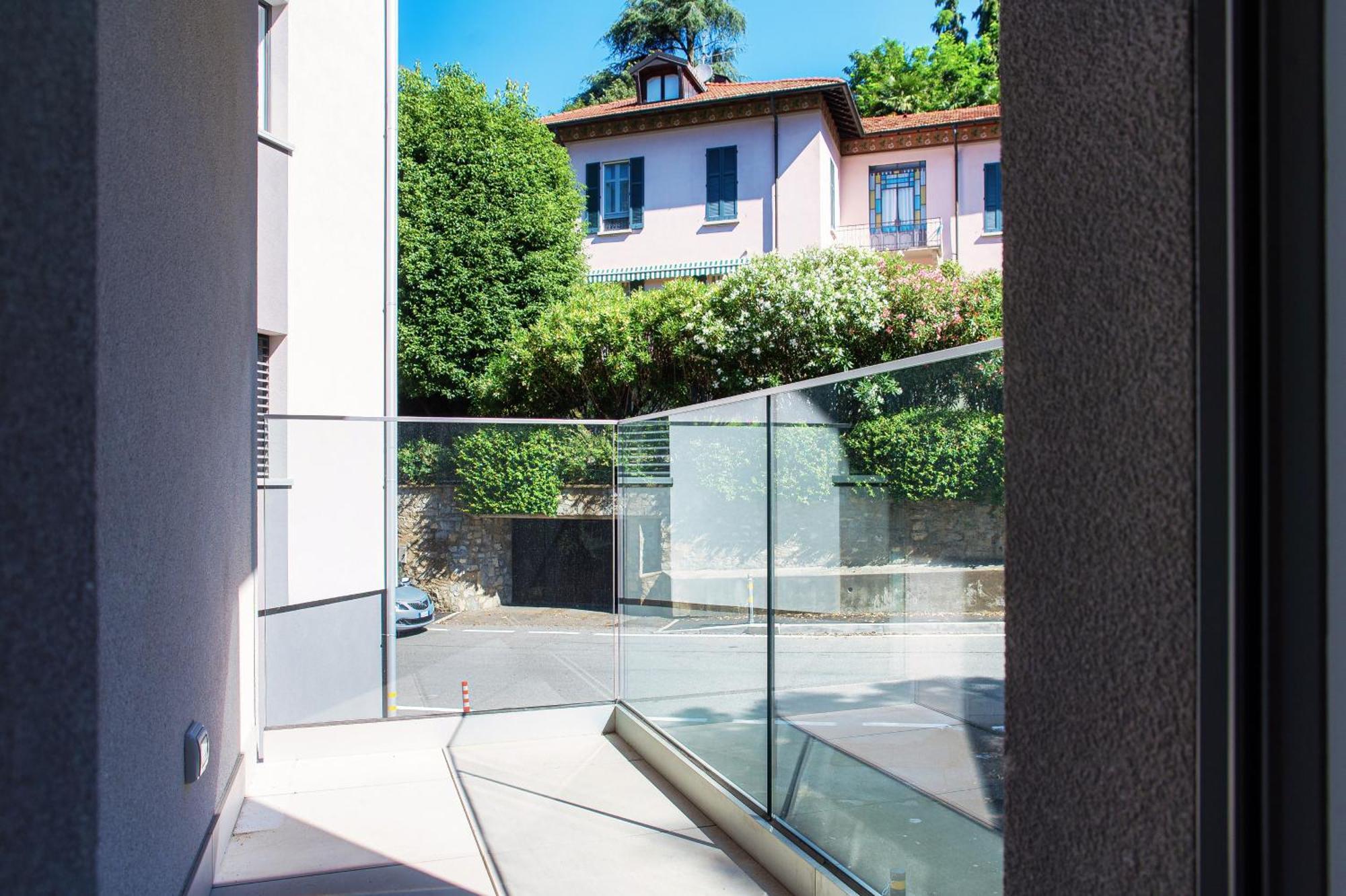 Lario Suite Apartments By Quokka 360 - With Parking Next To Como City Extérieur photo