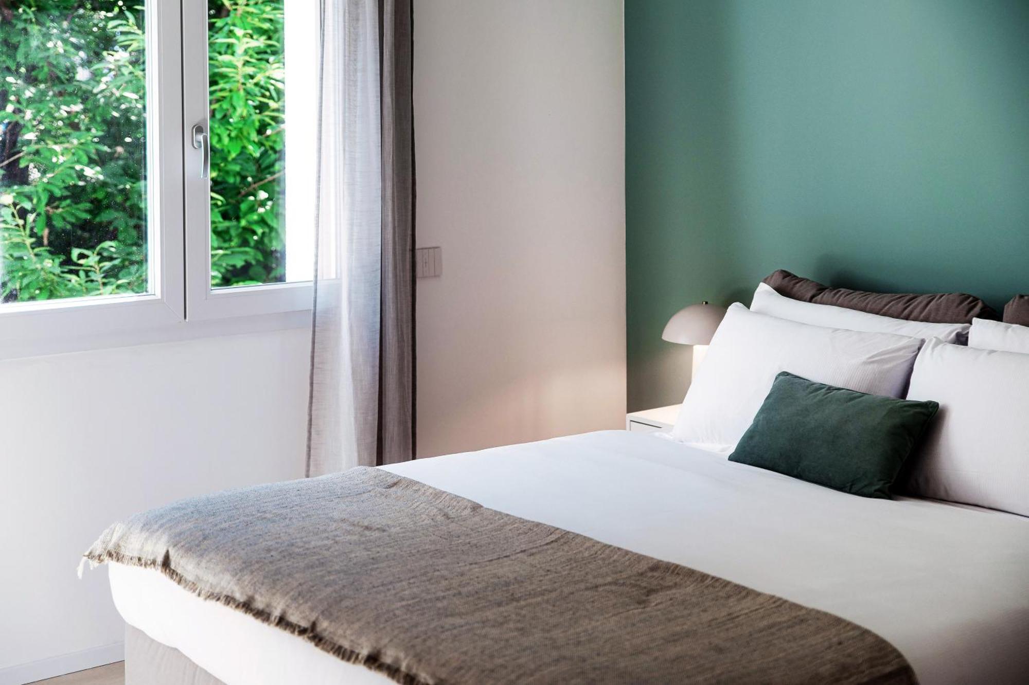 Lario Suite Apartments By Quokka 360 - With Parking Next To Como City Extérieur photo